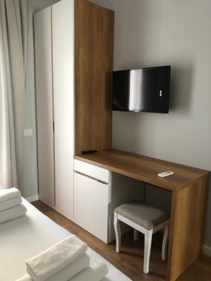 Andys Rooms Hotel Tiran Dış mekan fotoğraf