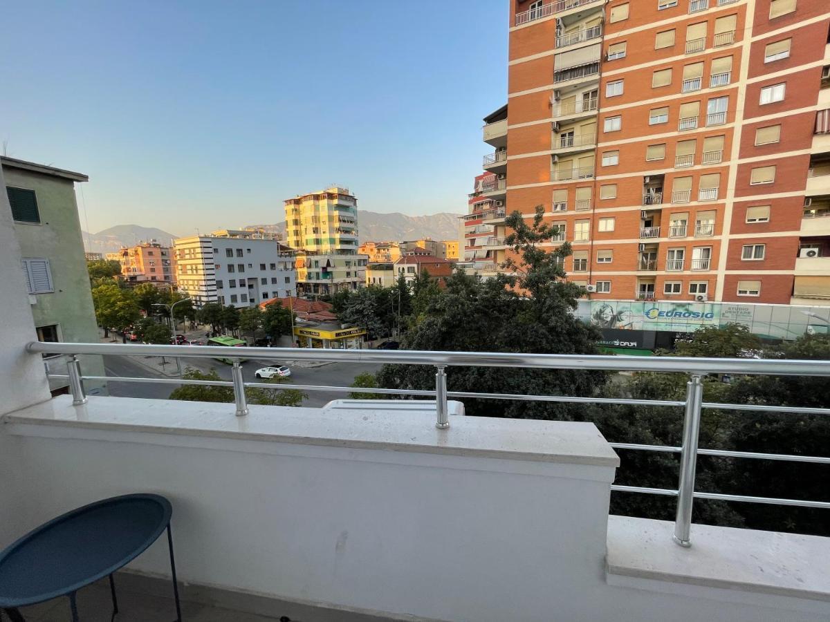 Andys Rooms Hotel Tiran Dış mekan fotoğraf