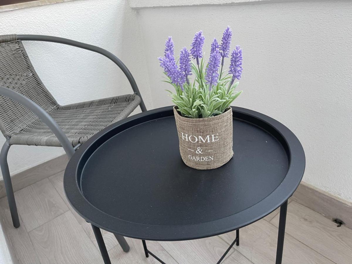 Andys Rooms Hotel Tiran Dış mekan fotoğraf