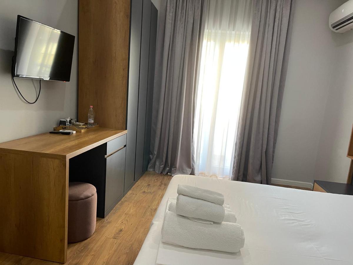Andys Rooms Hotel Tiran Dış mekan fotoğraf