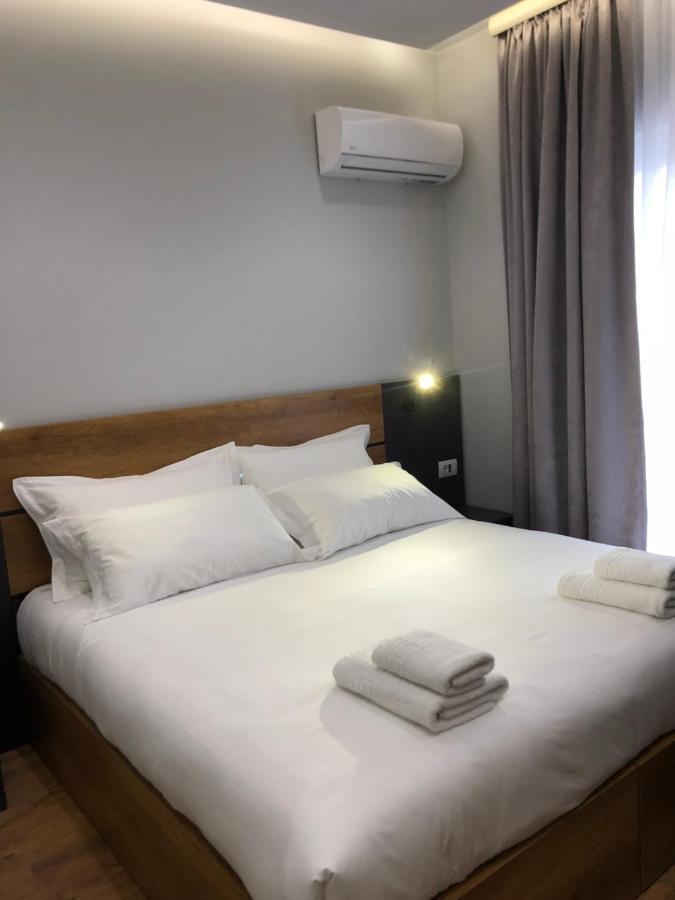 Andys Rooms Hotel Tiran Dış mekan fotoğraf